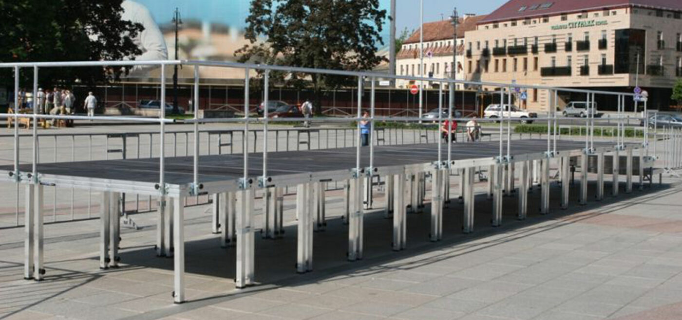 Alustage Buehnenpodeste